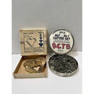 Vintage Swedish Pepparkaks Hjartan Heart Cutters Set Fox Run Alphabet Cutter Set